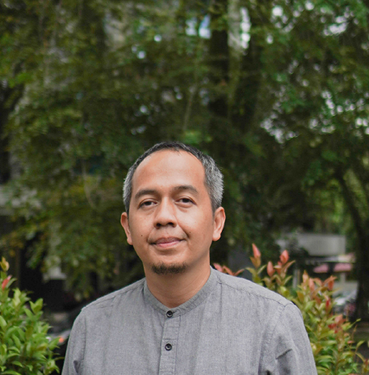 Dr. Eng Ade Candra, ST., M.Kom. 